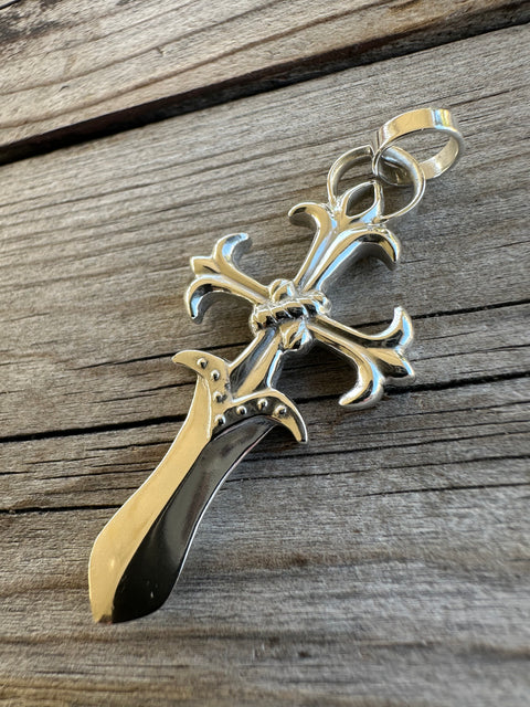 Sworn Cross | Silver