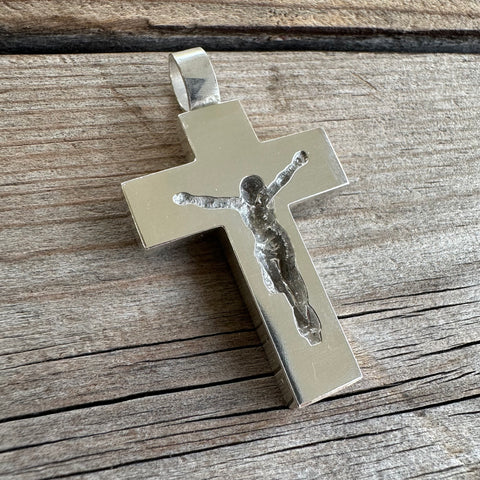 Sacred Silhouette Crucifix | Silver