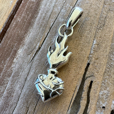 Sacred Heart Pendant | Silver