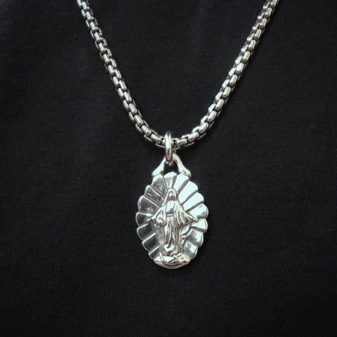 Ave Maria Pendant | Silver